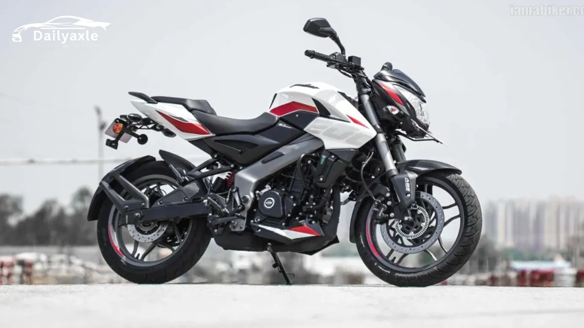 Bajaj Pulsar NS200 2025 – New Beast Unleashed with Power, Style, and Upgrades