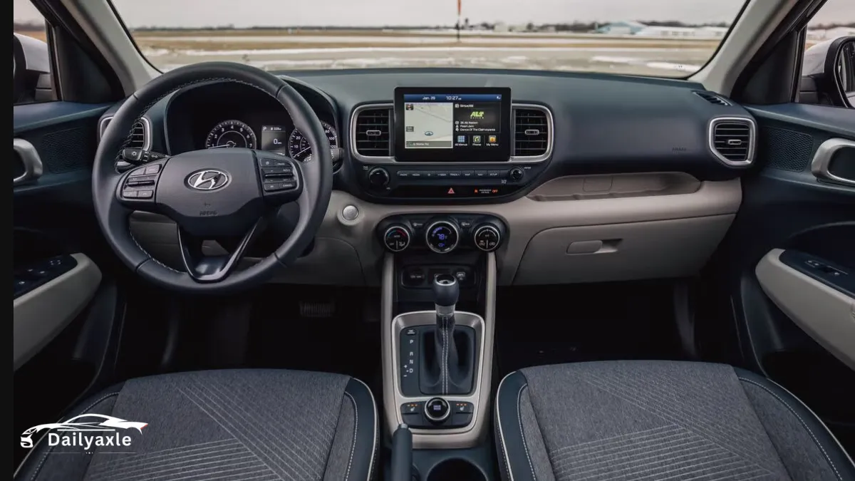Hyundai Venue 2025 : Affordable and stylish compact SUV with modern features
