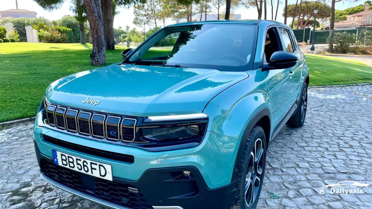 Jeep Avenger Compact SUV Review : Stylish, Tough, and Perfect for Indian Roads