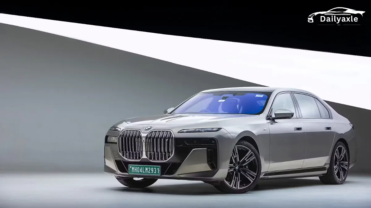 BMW i7 M70 2025 : Flagship Electric Sedan Blending Luxury & Power for Global Markets