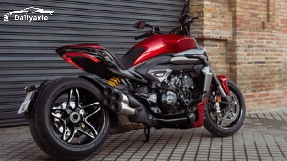 Ducati XDiavel V4 2025 : Cruising Power Meets Superbike Thrill Worldwide