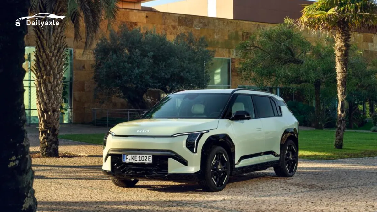 Kia EV3 2025 : The Worlds Most Affordable Smart EV SUV Breaks the Internet