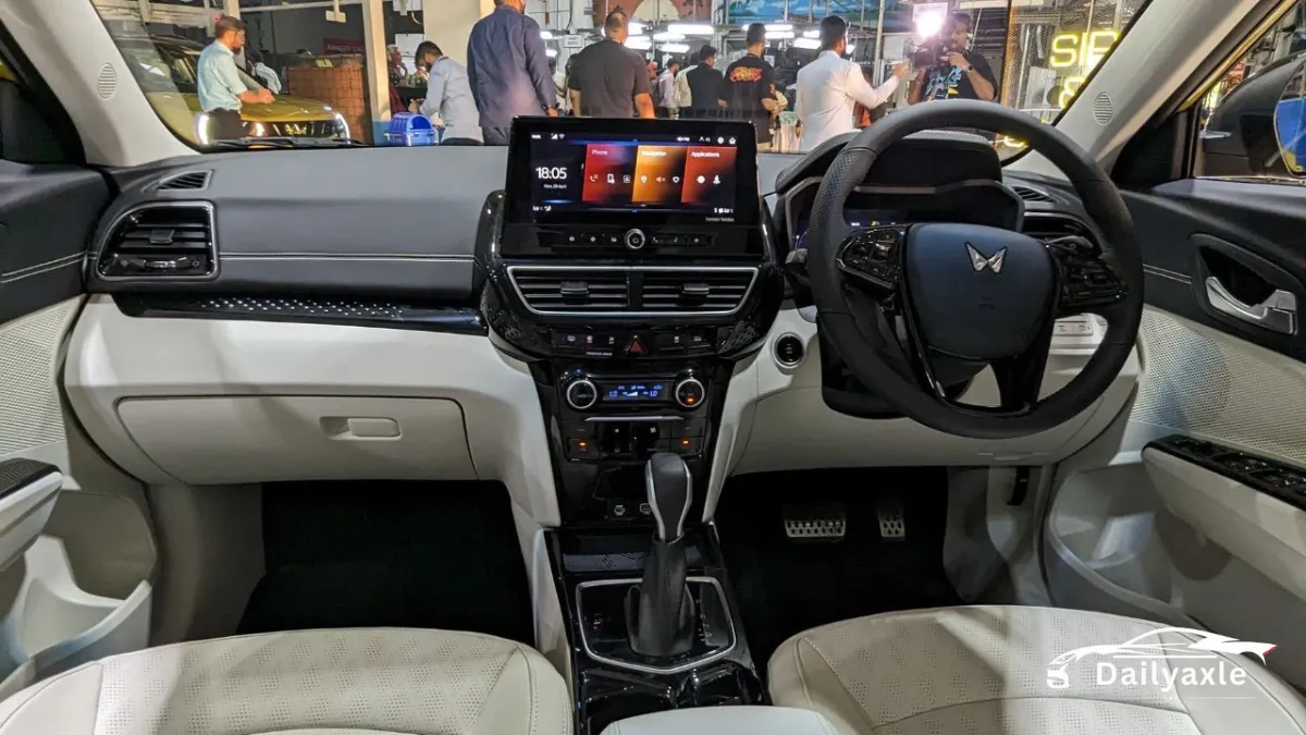 Mahindra 3XO Review : Stylish SUV with Strong Power, Comfort and Features