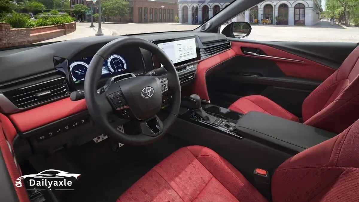 Toyota Camry 2025 Review : Smart, Stylish, and Smooth Sedan for Everyone