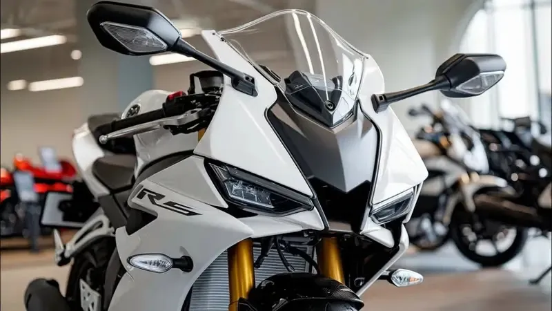 Yamaha R15 V5 Unleashed: Sleeker, Sharper, Meaner