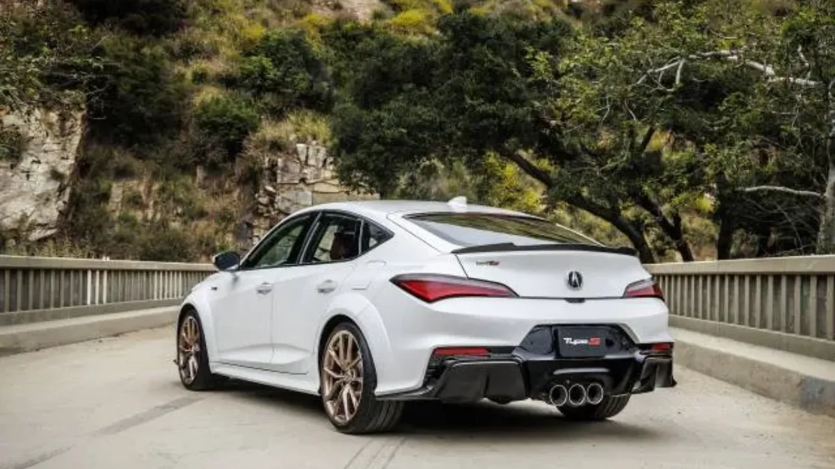 2025 Acura Integra Launch Reviewed – Exciting or Overhyped