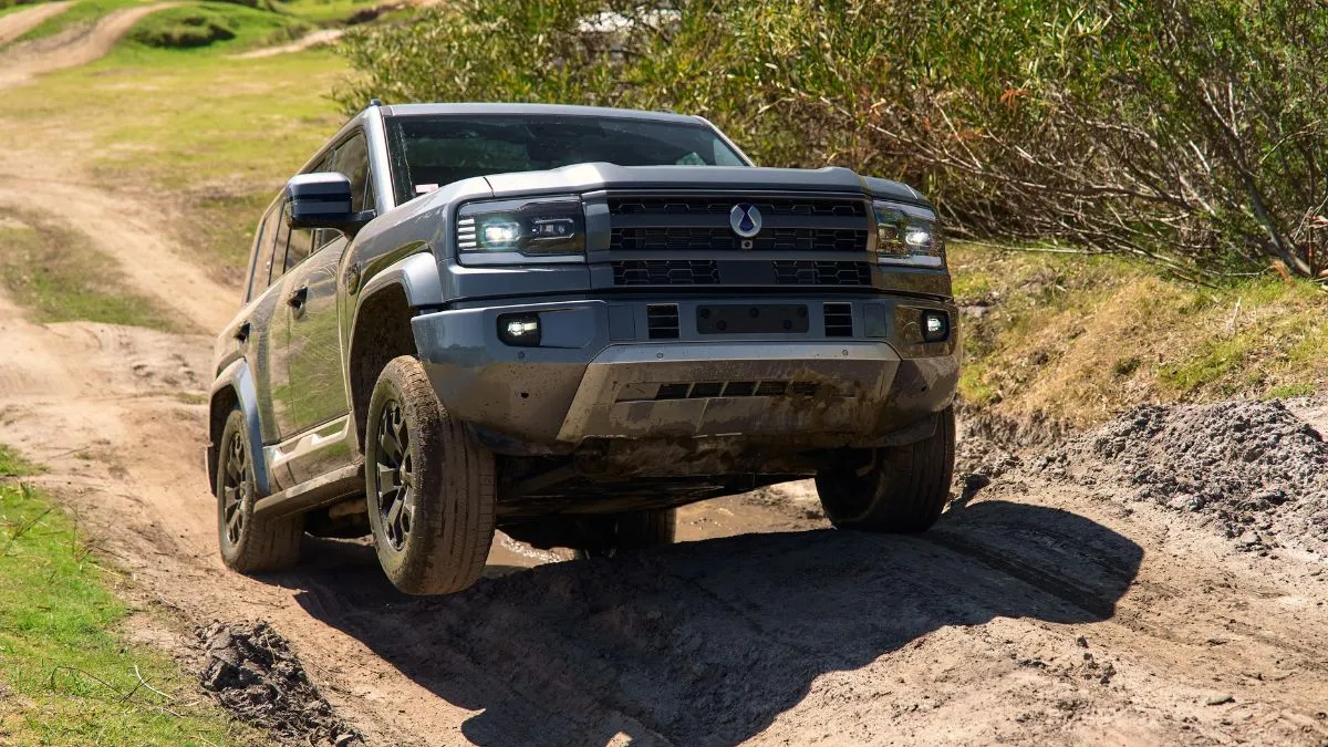 Denza B5 2026 Review : Luxury Off Roader That Shocks Everyone