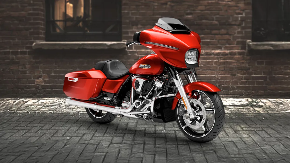 Harley Street Glide : The Brutal Truth No Rider Talks About