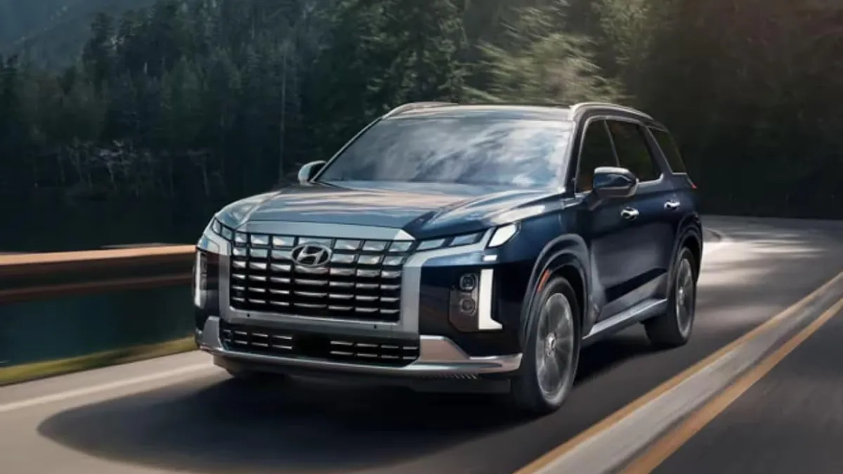 Hyundai Palisade 2025 Review: Is This Indias Most Luxurious 7-Seater SUV Yet