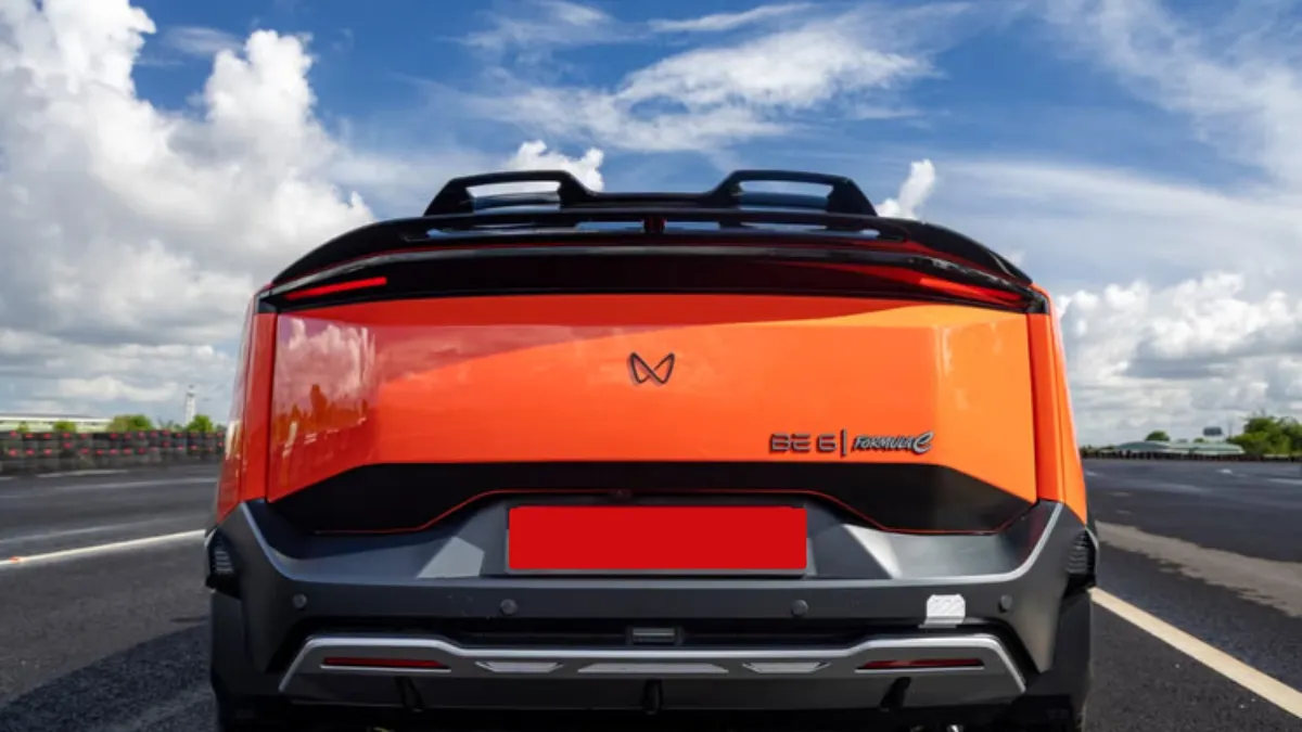 Mahindra BE 6 Formula E Edition Launched at 23.69 Lakh : The Electric SUV That Looks Straight Out of a Race Track