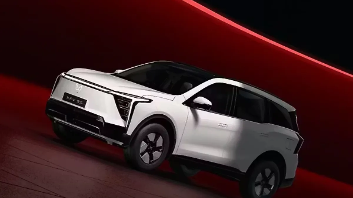 I Checked the Mahindra XEV 9S Variants : Price Sounds Good, But the Test Drive Told a Different Story