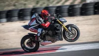 I Rode the Ducati Streetfighter V4 S and This Happened