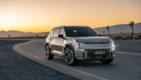 Kia EV9 2025 : The Electric SUV Thats About to Flip Indias Luxury Game