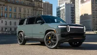 Rivian R1S 2025 Real-World Review What Dealers Dont Tell You