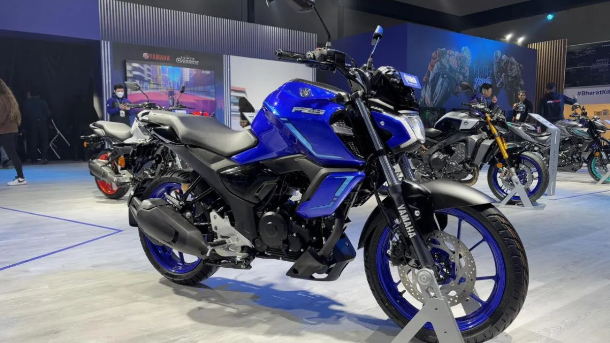 Yamaha FZ‑S Fi Hybrid 2025 : Indias First 150cc Bike That Can Outsmart Pulsar and Xtreme