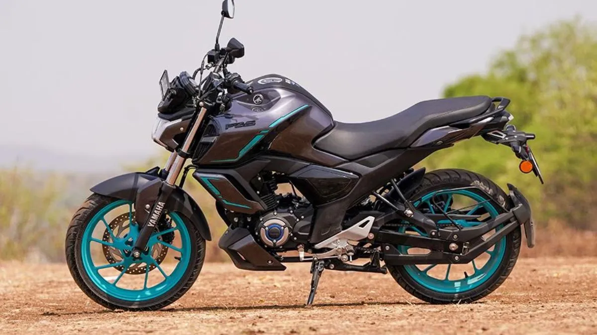 Yamaha FZ‑S Fi Hybrid 2025 : Indias First 150cc Bike That Can Outsmart Pulsar and Xtreme