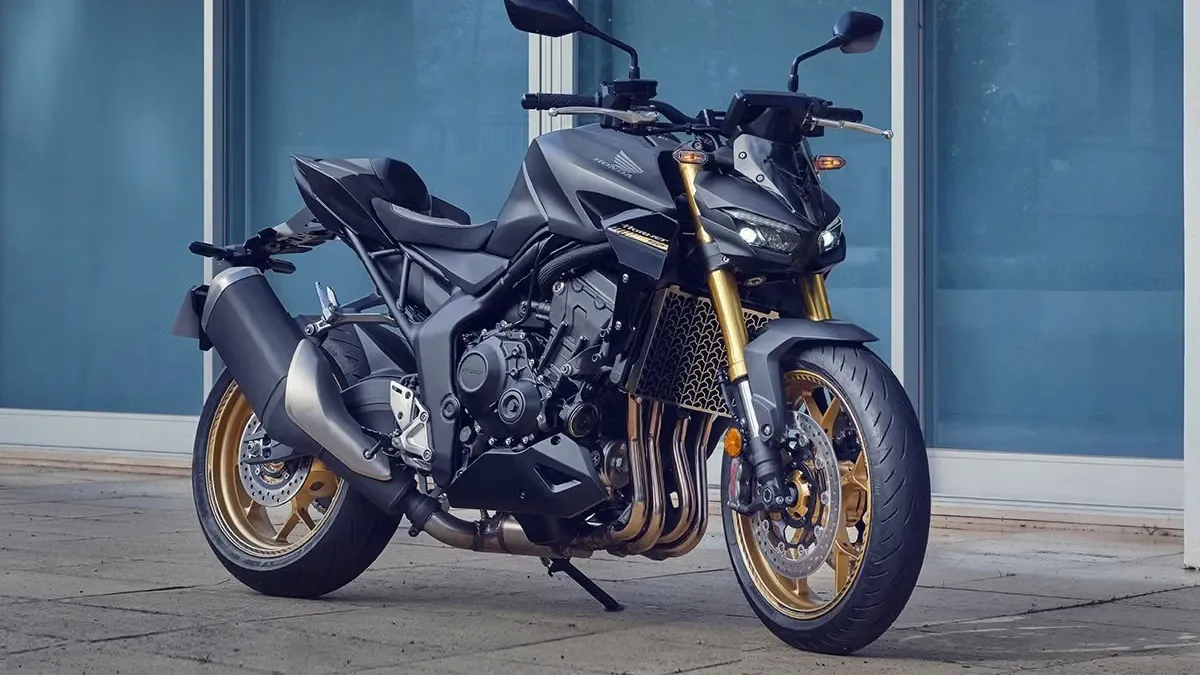Honda CB1000 Hornet SP Review : The Street Beast That Wont Break Your Wallet!