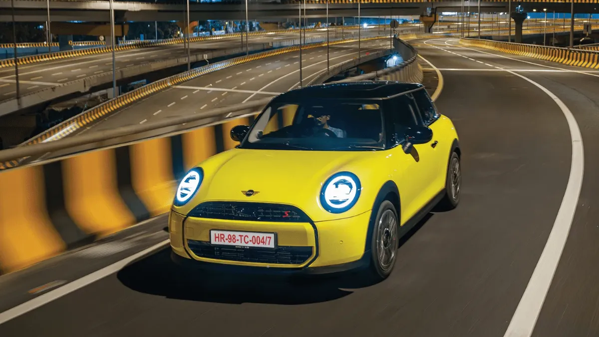 Mini Cooper S Review : The Tiny Car That Packs a Massive Punch You Never Saw Coming